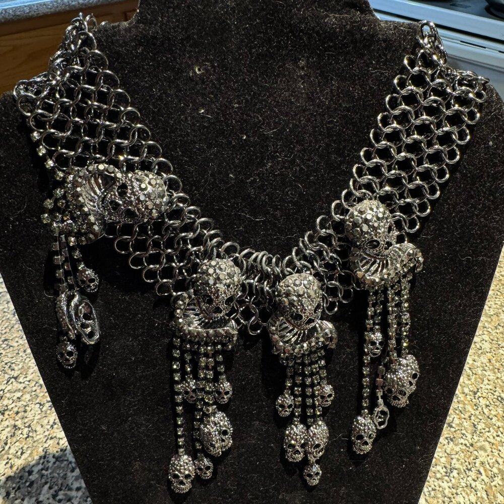 Goth skull necklace